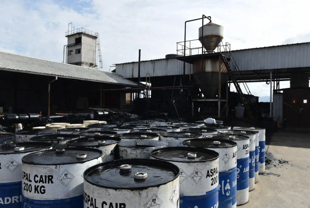 harga aspal cair per drum terbaru